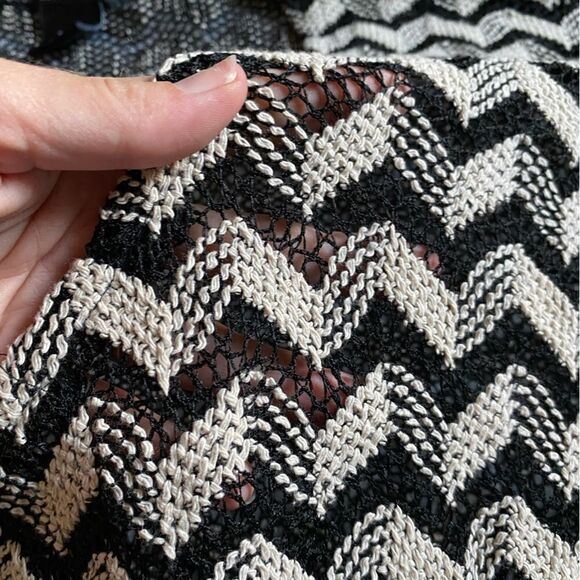 Katie Todd Knit Cardigan Size Medium - Picture 9 of 9